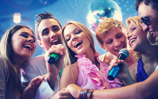 How to Do Karaoke with a Speaker and Microphone: A Step-by-Step Guide