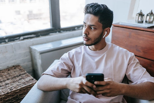 Are Wireless Earbuds Safe? Or Are Wired Buds Safer?