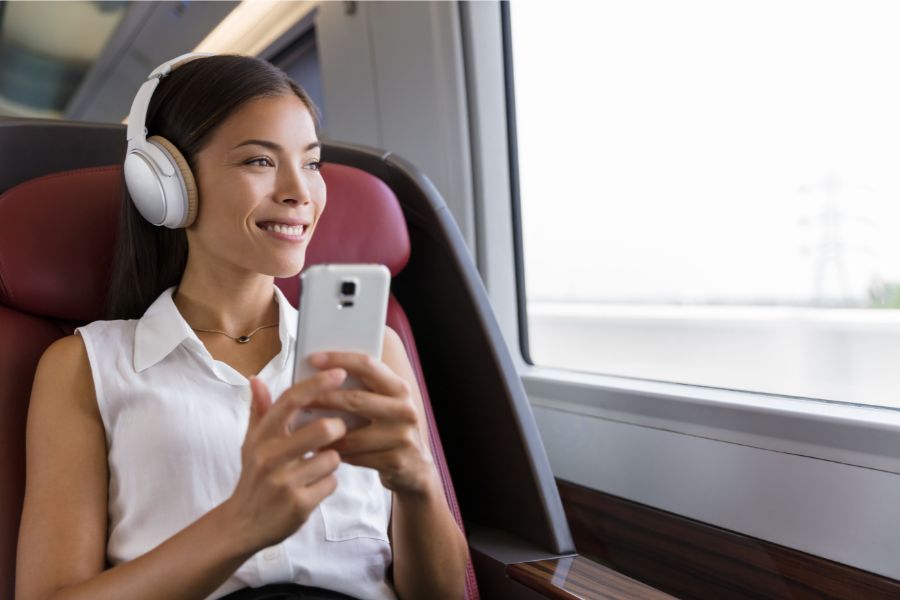 What Is LDAC? Explore Sound Quality and Ideal Headphones