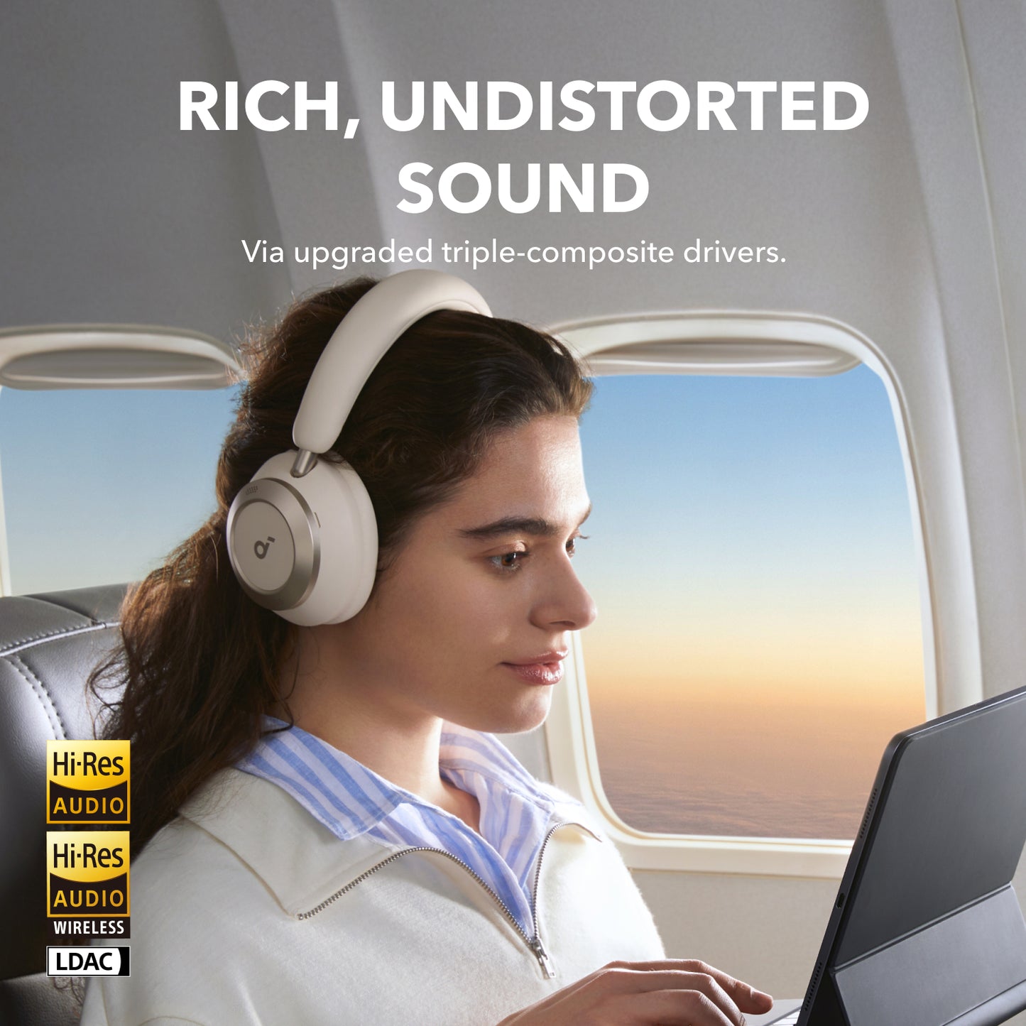 Space One Pro | FlexiCurve Over-Ear Headphone
