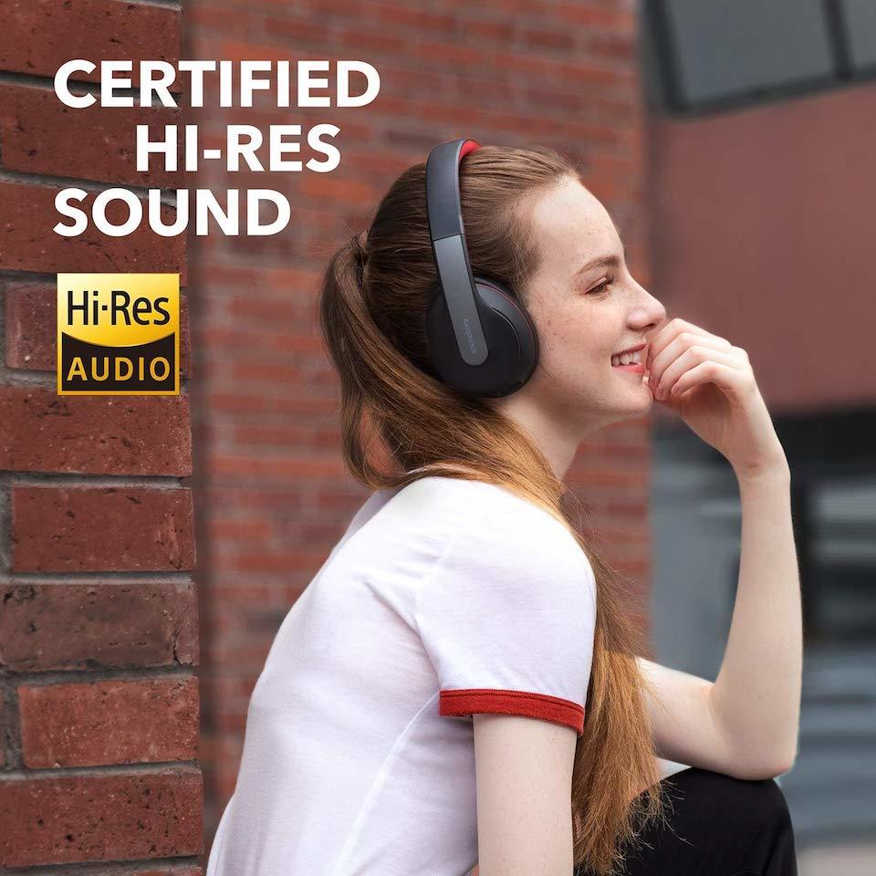 soundcore with Hi-Res audio for certified outdoor sound